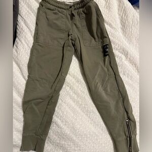 Boys 7y/o green Zara pant